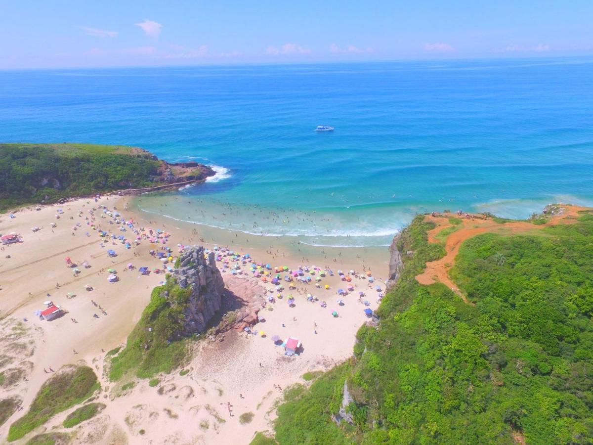 Casa De 2 Quartos Com 2 Ares-Condicionados Em Torres-Rs - Na Mais Bela Praia Gaucha - Cozinha - Banheiro - Tv Smart 32 E Wi-Fi - Estacionamento - Anfitria Superhost No Bnb Villa Luaran gambar