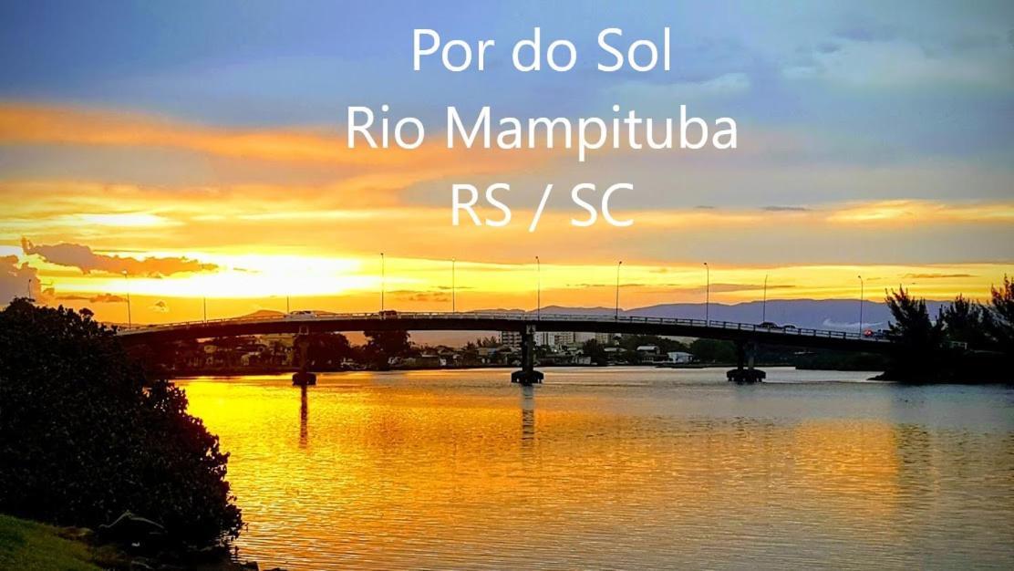 Casa De 2 Quartos Com 2 Ares-Condicionados Em Torres-Rs - Na Mais Bela Praia Gaucha - Cozinha - Banheiro - Tv Smart 32 E Wi-Fi - Estacionamento - Anfitria Superhost No Bnb Villa Luaran gambar
