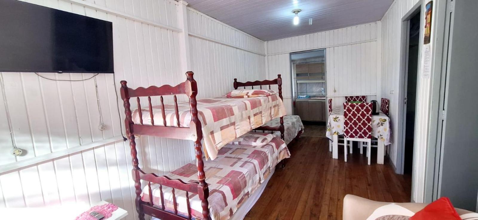 Casa De 2 Quartos Com 2 Ares-Condicionados Em Torres-Rs - Na Mais Bela Praia Gaucha - Cozinha - Banheiro - Tv Smart 32 E Wi-Fi - Estacionamento - Anfitria Superhost No Bnb Villa Luaran gambar