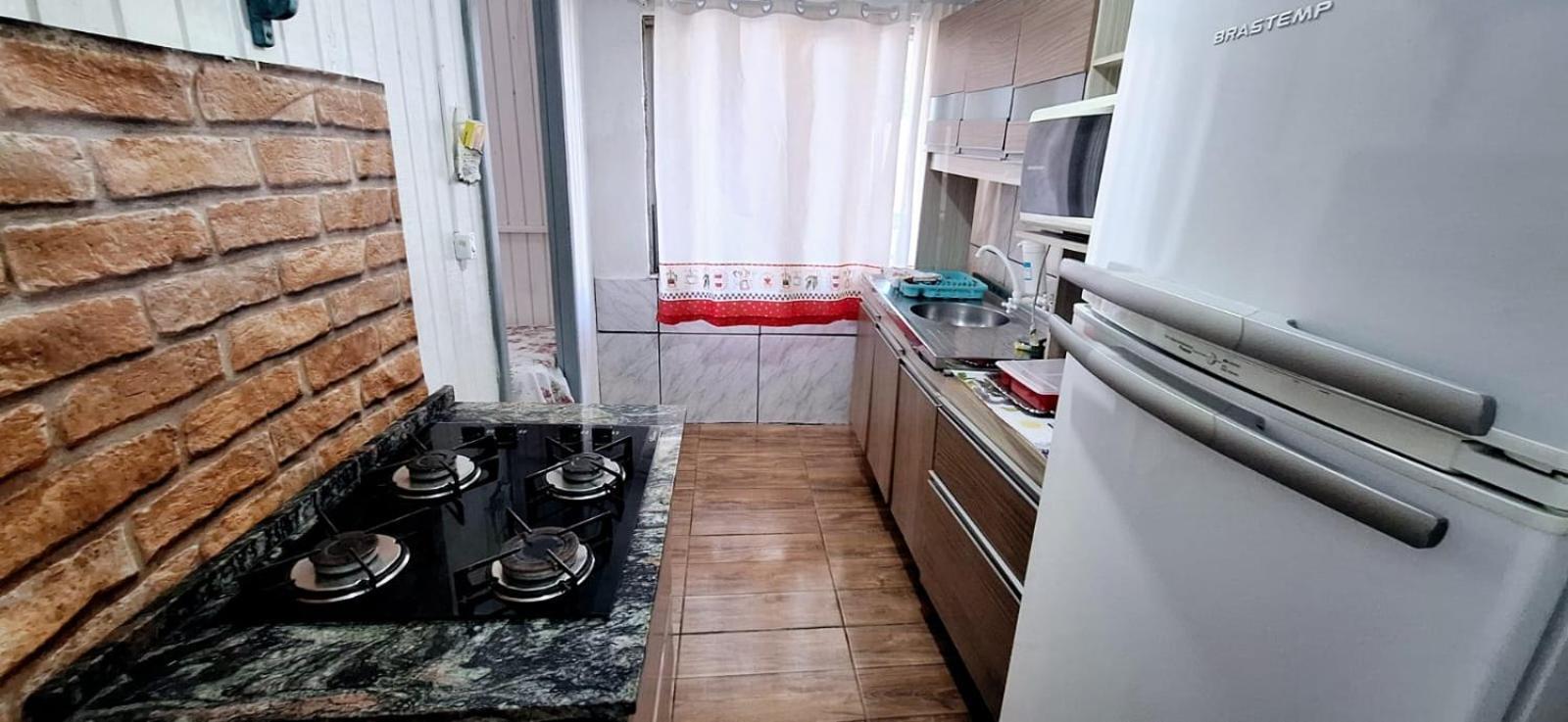 Casa De 2 Quartos Com 2 Ares-Condicionados Em Torres-Rs - Na Mais Bela Praia Gaucha - Cozinha - Banheiro - Tv Smart 32 E Wi-Fi - Estacionamento - Anfitria Superhost No Bnb Villa Luaran gambar